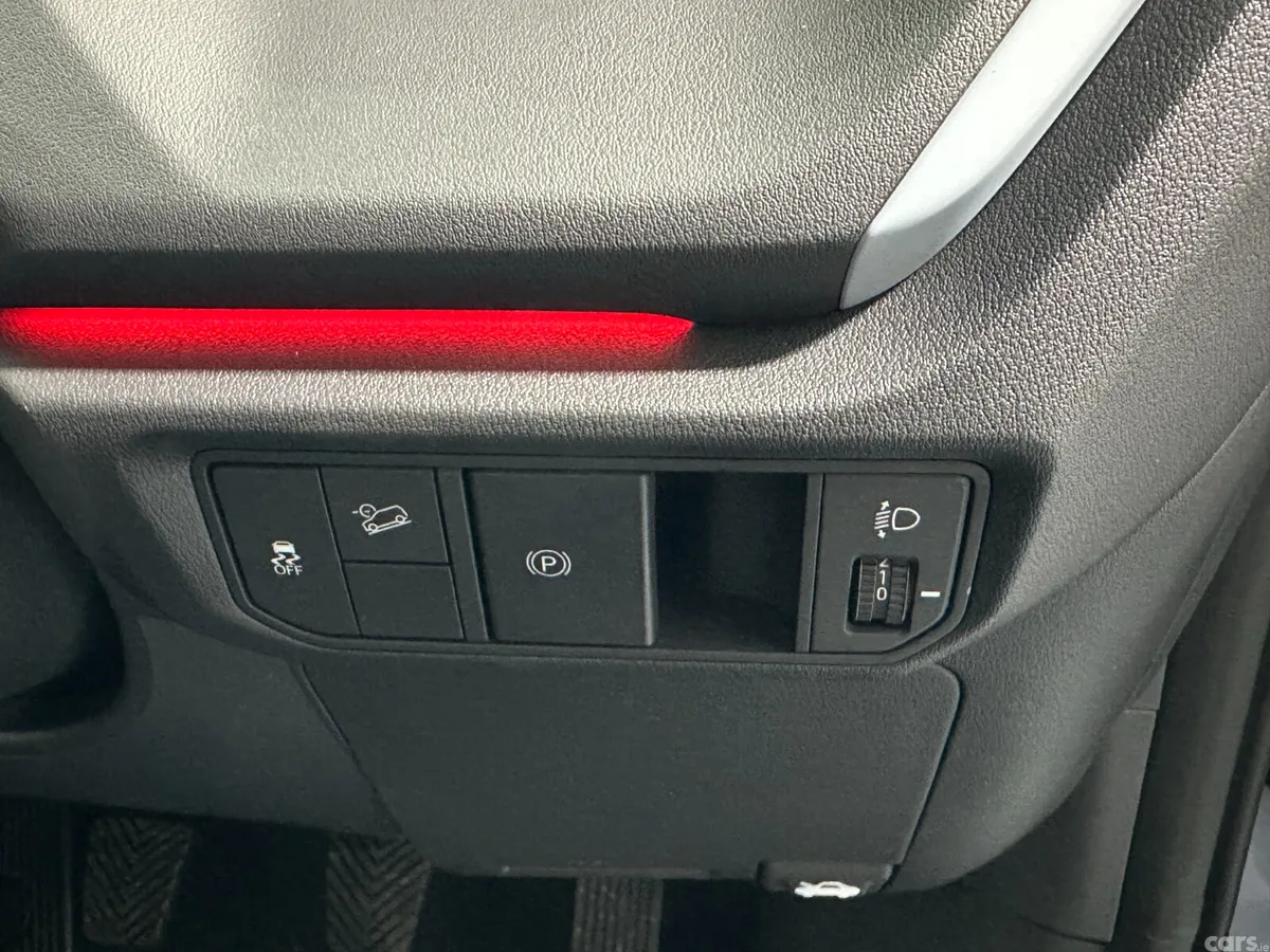 Kia Seltos SUV, Petrol Hybrid, 2027, Blue