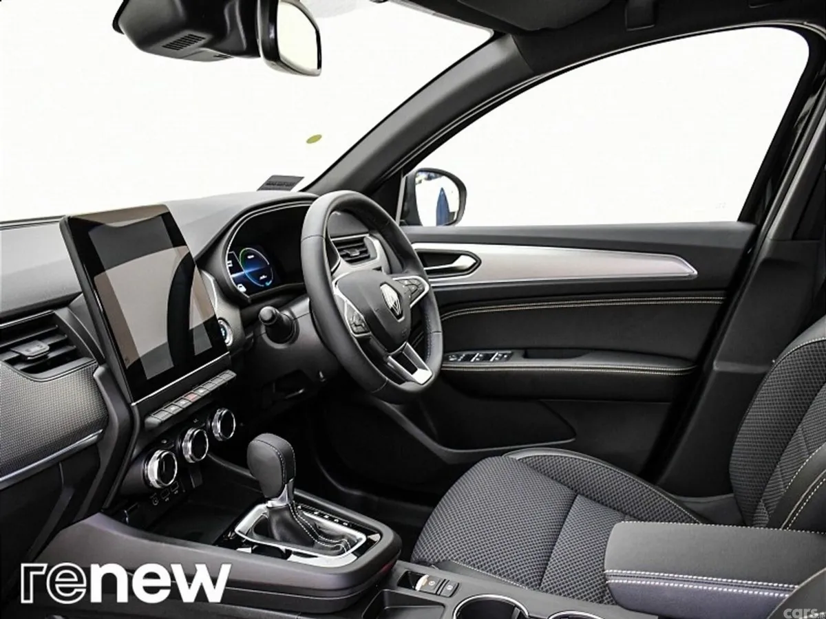 Renault Arkana Hatchback, Petrol, 2025, Black