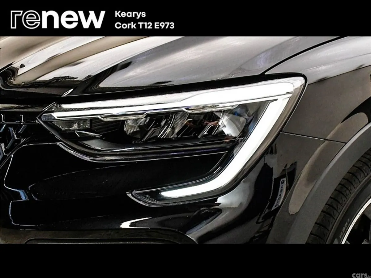 Renault Arkana Hatchback, Petrol, 2025, Black