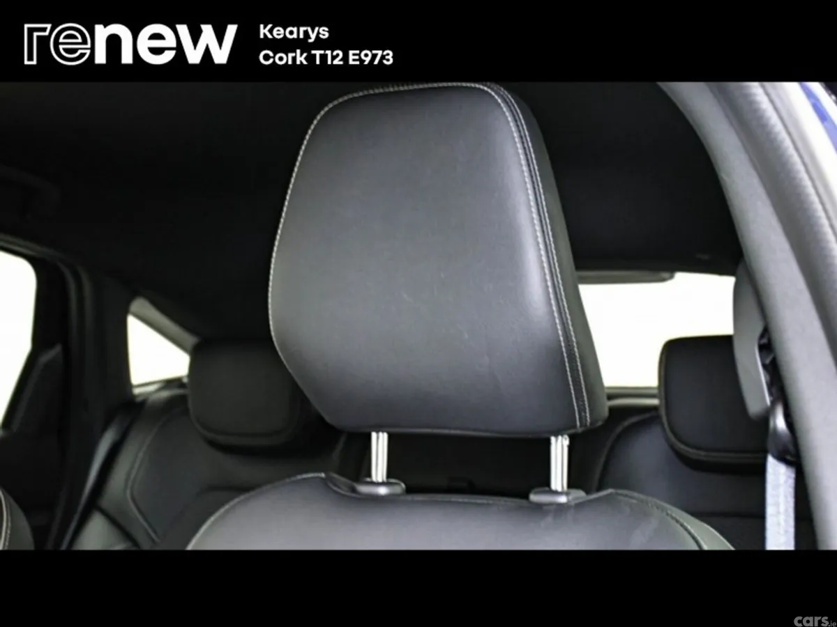 Renault Arkana Hatchback, Petrol, 2025, Black