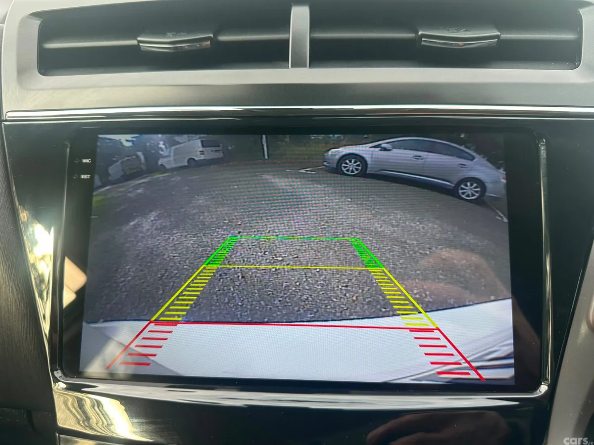 Toyota Prius Estate, Petrol Hybrid, 2016, White