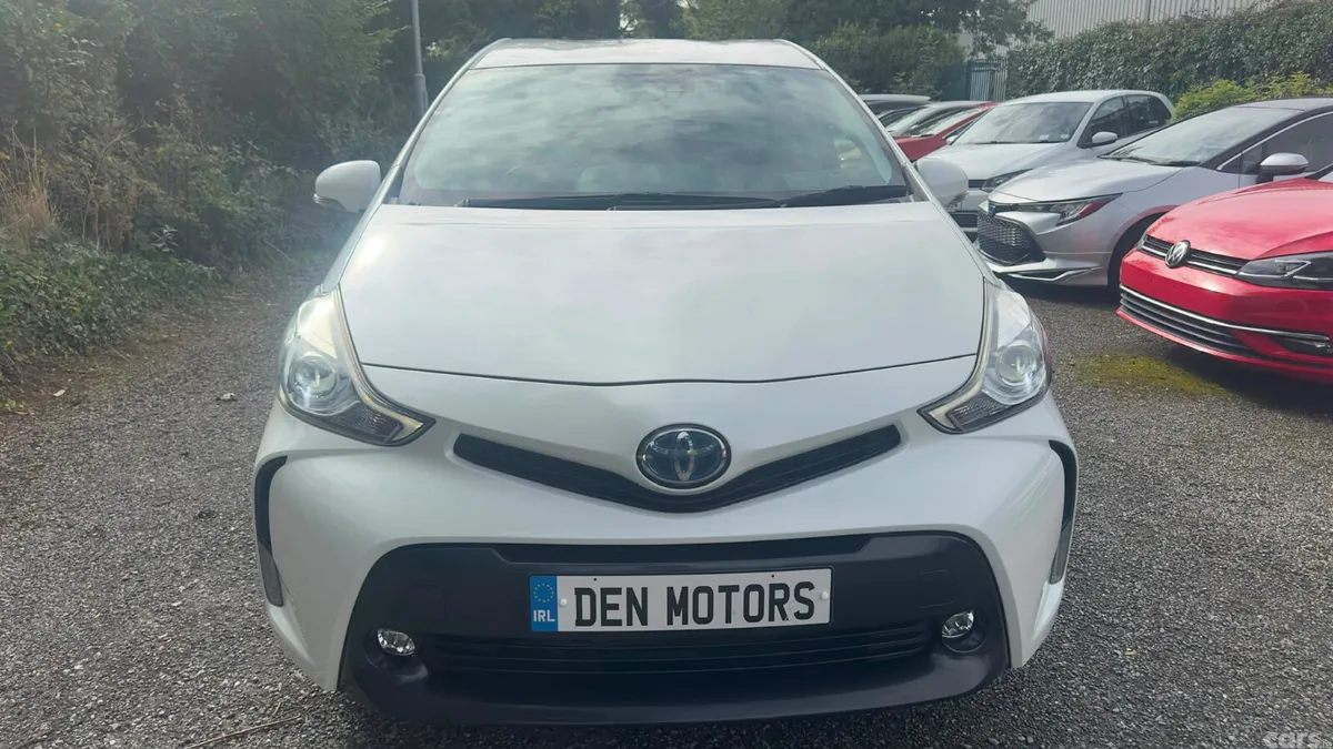 Toyota Prius Estate, Petrol Hybrid, 2016, White