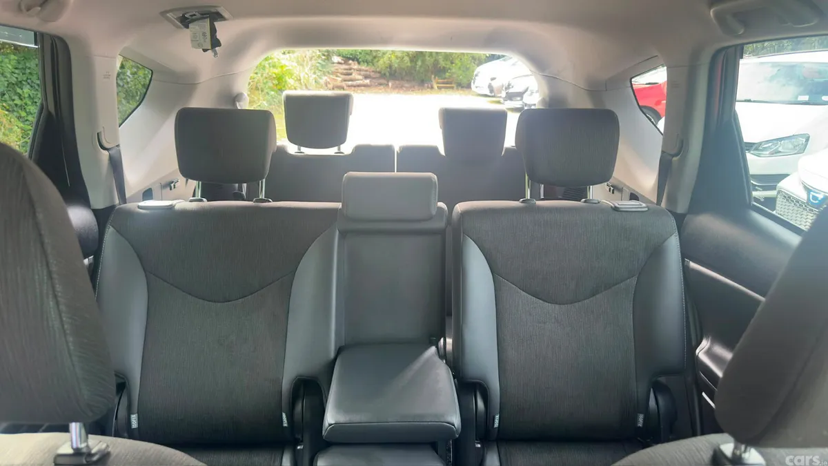 Toyota Prius Estate, Petrol Hybrid, 2016, White