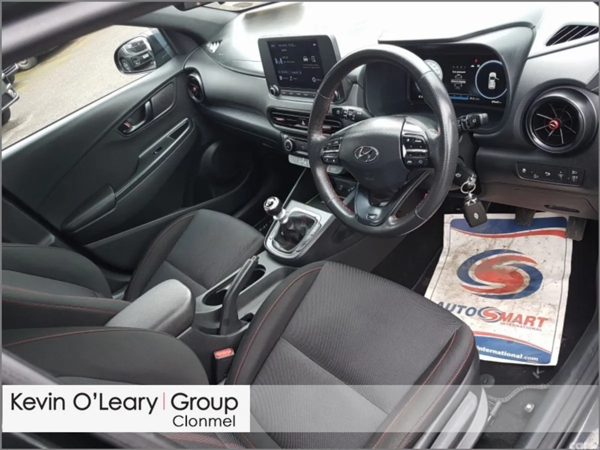 Hyundai KONA MPV, Petrol, 2023, Black