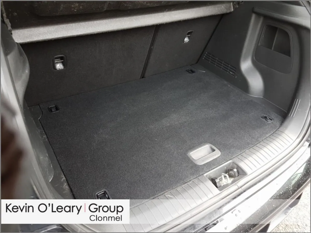 Hyundai KONA MPV, Petrol, 2023, Black