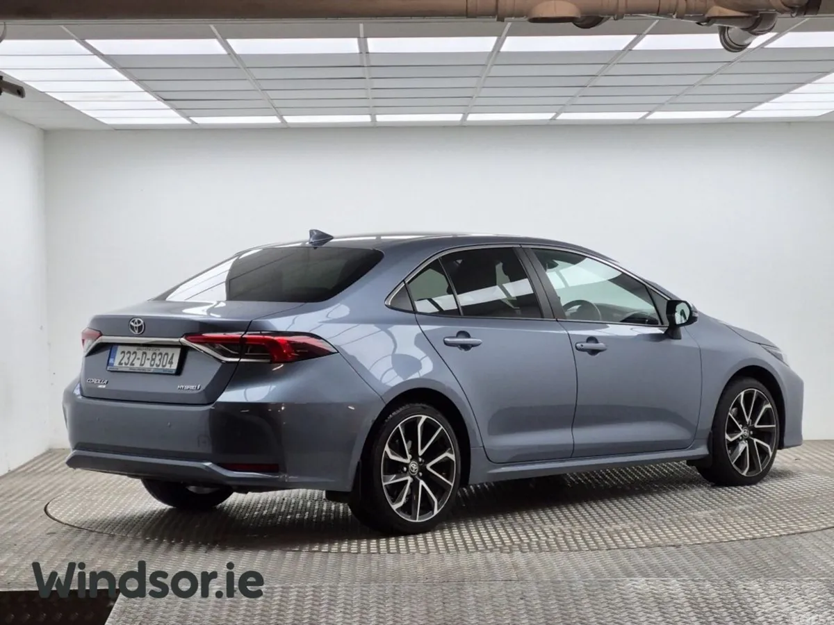 Toyota Corolla Saloon, Petrol Hybrid, 2023, Grey