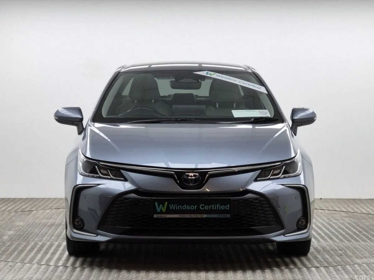 Toyota Corolla Saloon, Petrol Hybrid, 2023, Grey