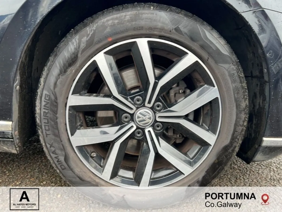 Volkswagen Passat Saloon, Diesel, 2020, Black