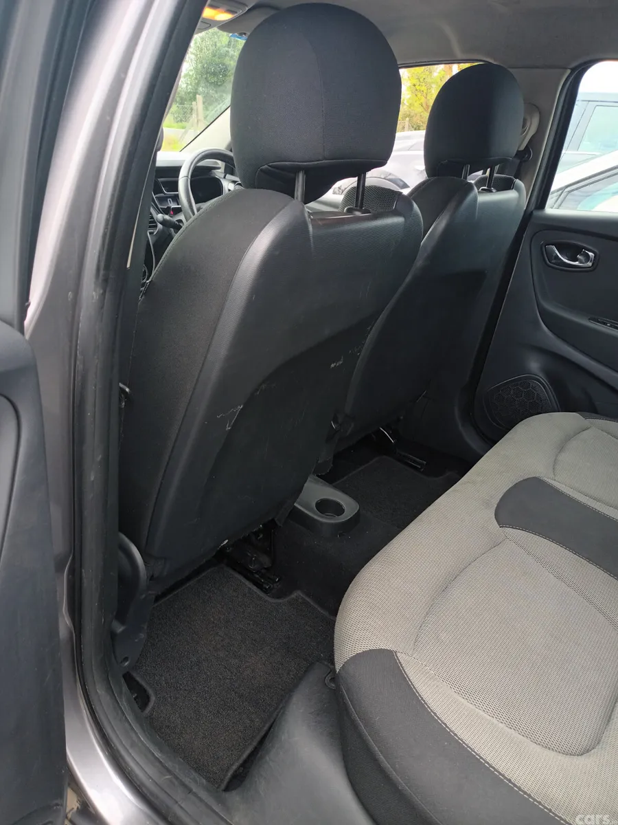 Renault Captur Hatchback, Diesel, 2017, Grey
