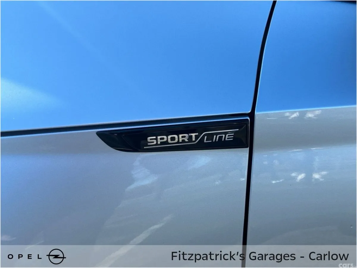 Skoda Octavia Saloon, Petrol, 2025, Grey