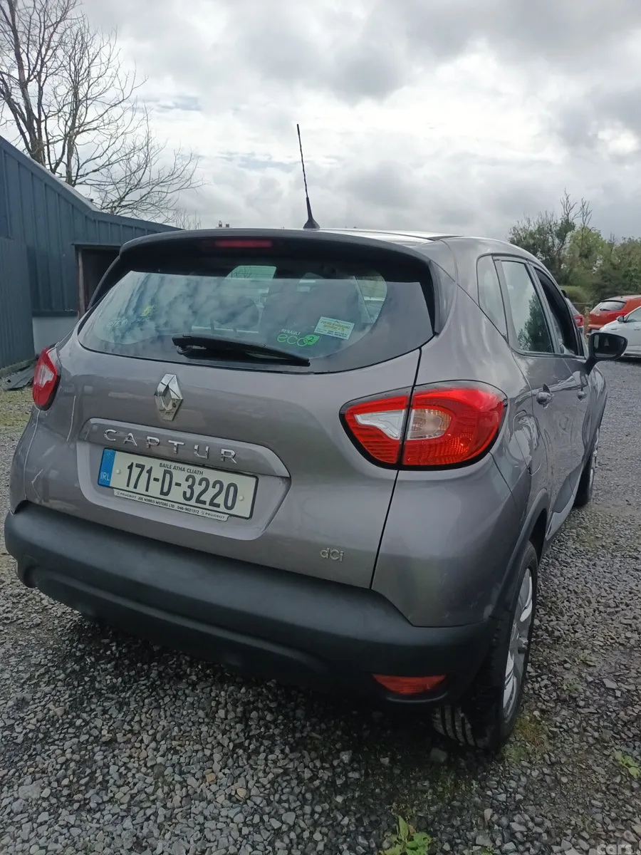 Renault Captur Hatchback, Diesel, 2017, Grey
