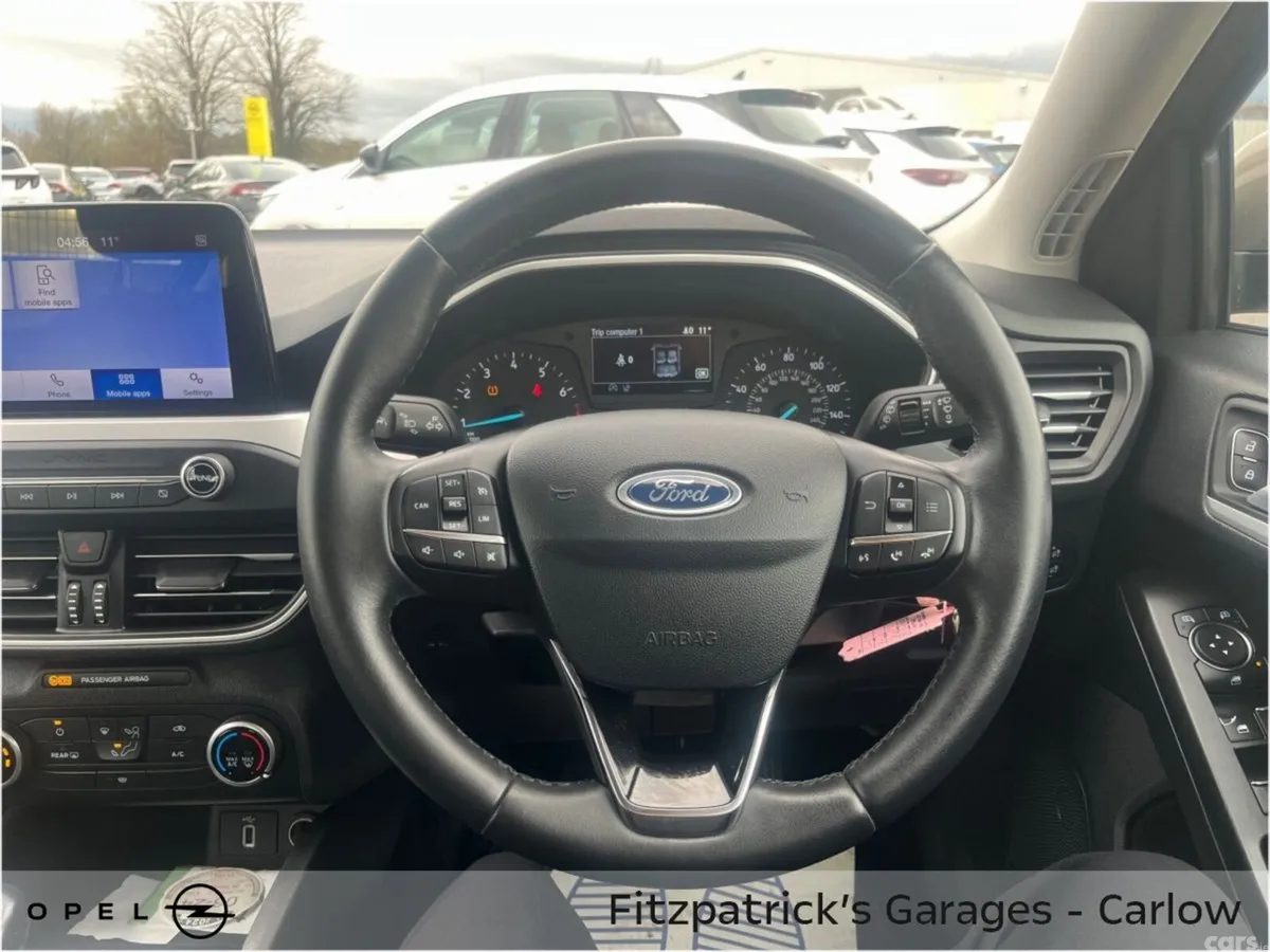 Ford Focus Hatchback, Petrol, 2019, Silver