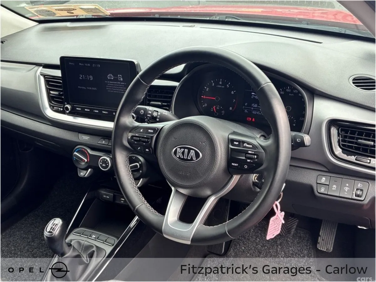 Kia Stonic Estate, Petrol, 2021, Red