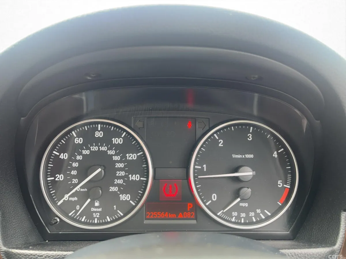 BMW 3-Series Estate, Diesel, 2010, Silver