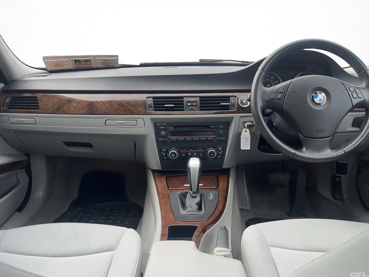 BMW 3-Series Estate, Diesel, 2010, Silver