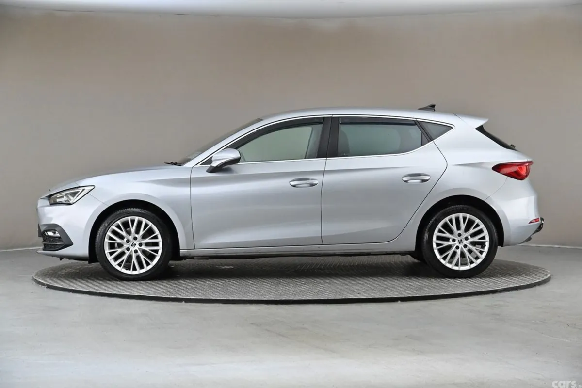 SEAT Leon Estate, Diesel, 2021, Grey