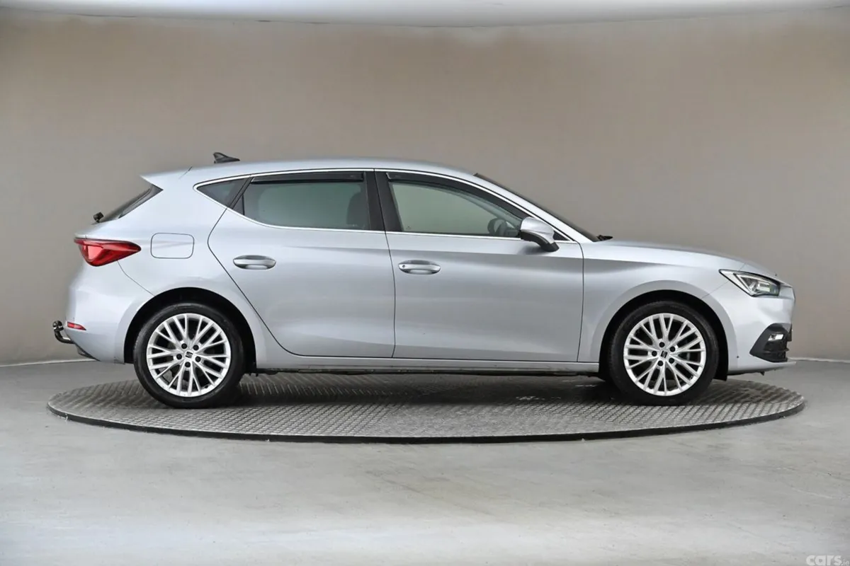 SEAT Leon Estate, Diesel, 2021, Grey