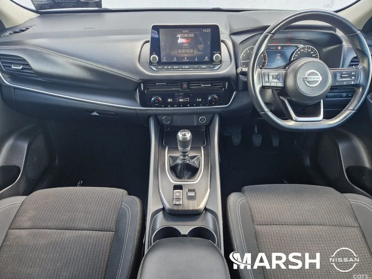 Nissan Qashqai MPV, Petrol, 2023, Black