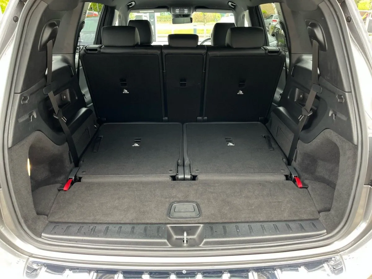 Mercedes-Benz EQB SUV, Electric, 2025, Grey