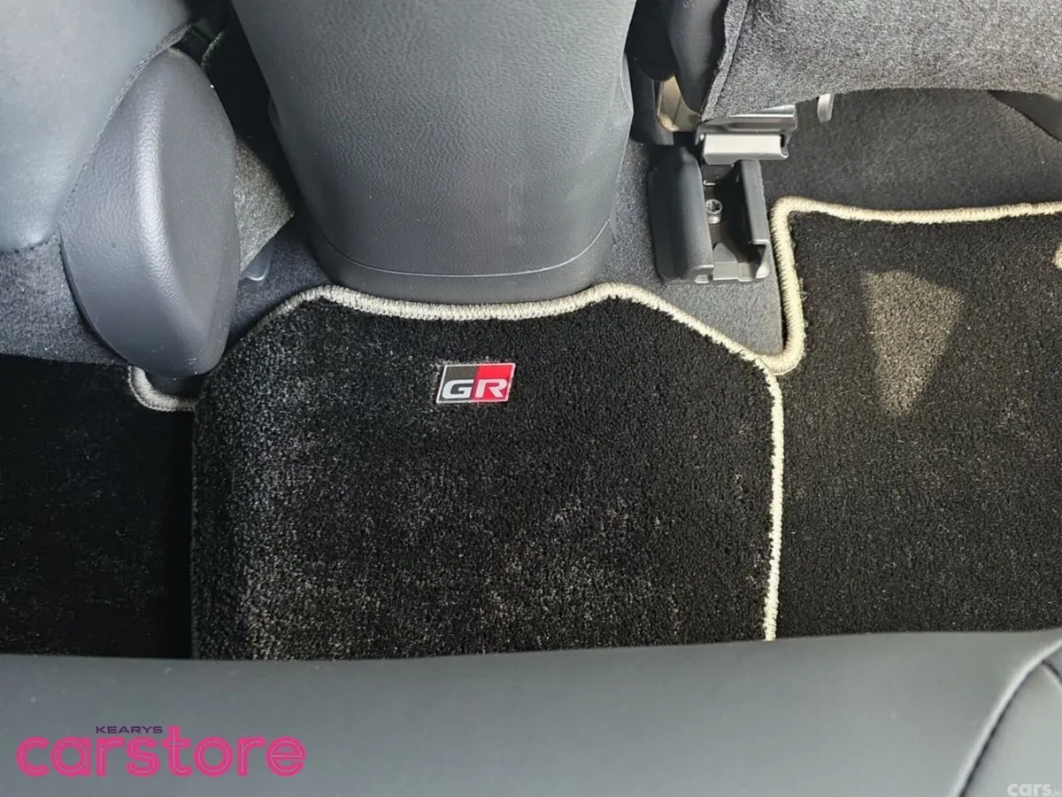Toyota C-HR Hatchback, Petrol Hybrid, 2020, White