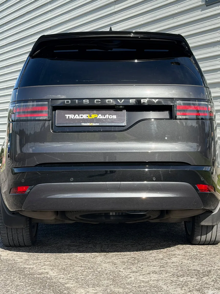 Land Rover Discovery SUV, Diesel, 2025, Grey