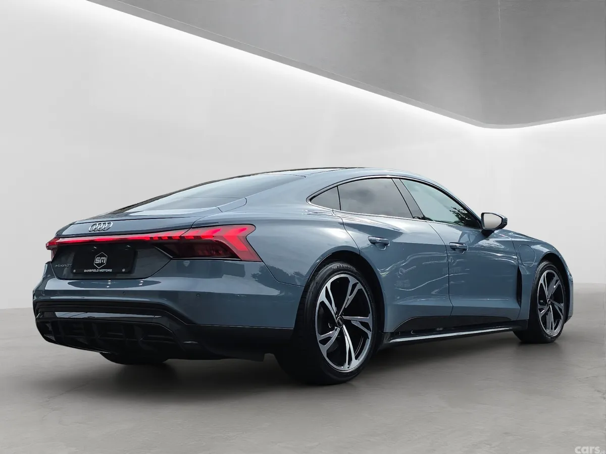 Audi e-tron GT quattro Saloon, Electric, 2023, Grey