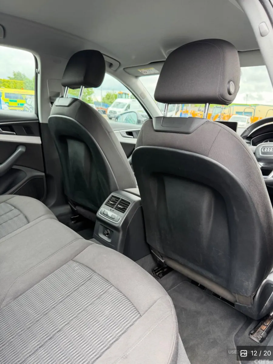 Audi A4 Saloon, Diesel, 2016, Blue