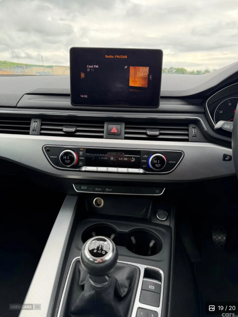 Audi A4 Saloon, Diesel, 2016, Blue