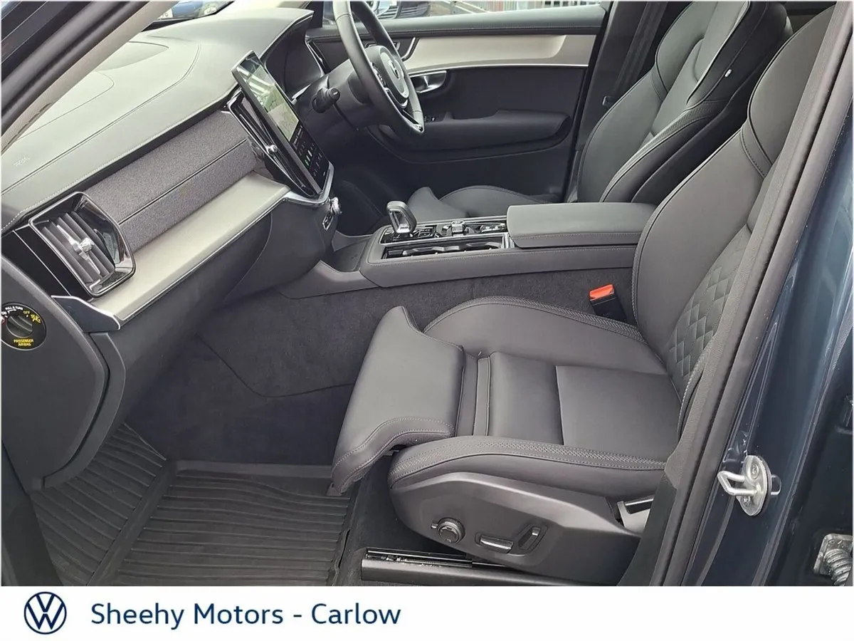 Volvo XC90 SUV, Petrol Hybrid, 2025, Blue