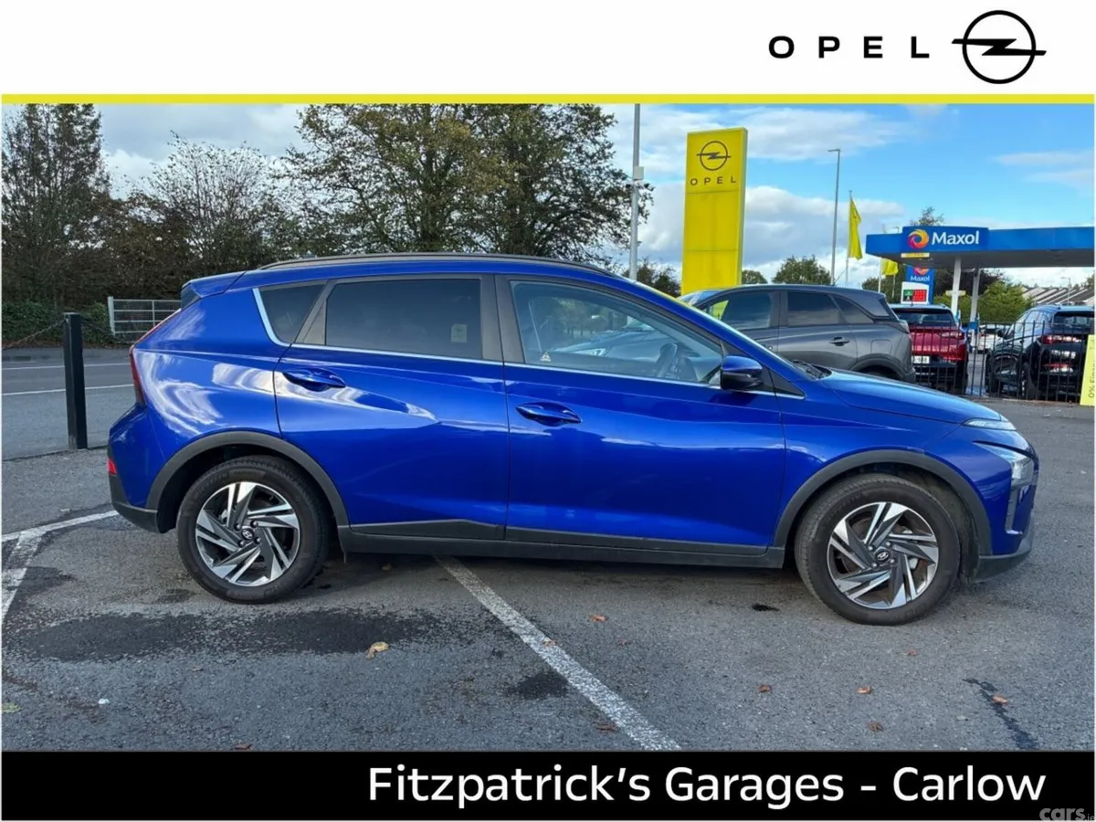 Hyundai Bayon Hatchback, Petrol, 2024, Blue