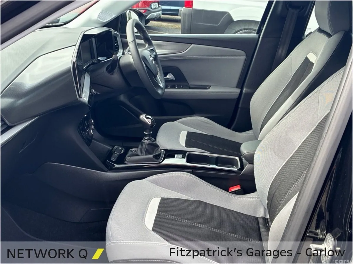 Opel Mokka SUV, Petrol, 2025, Black