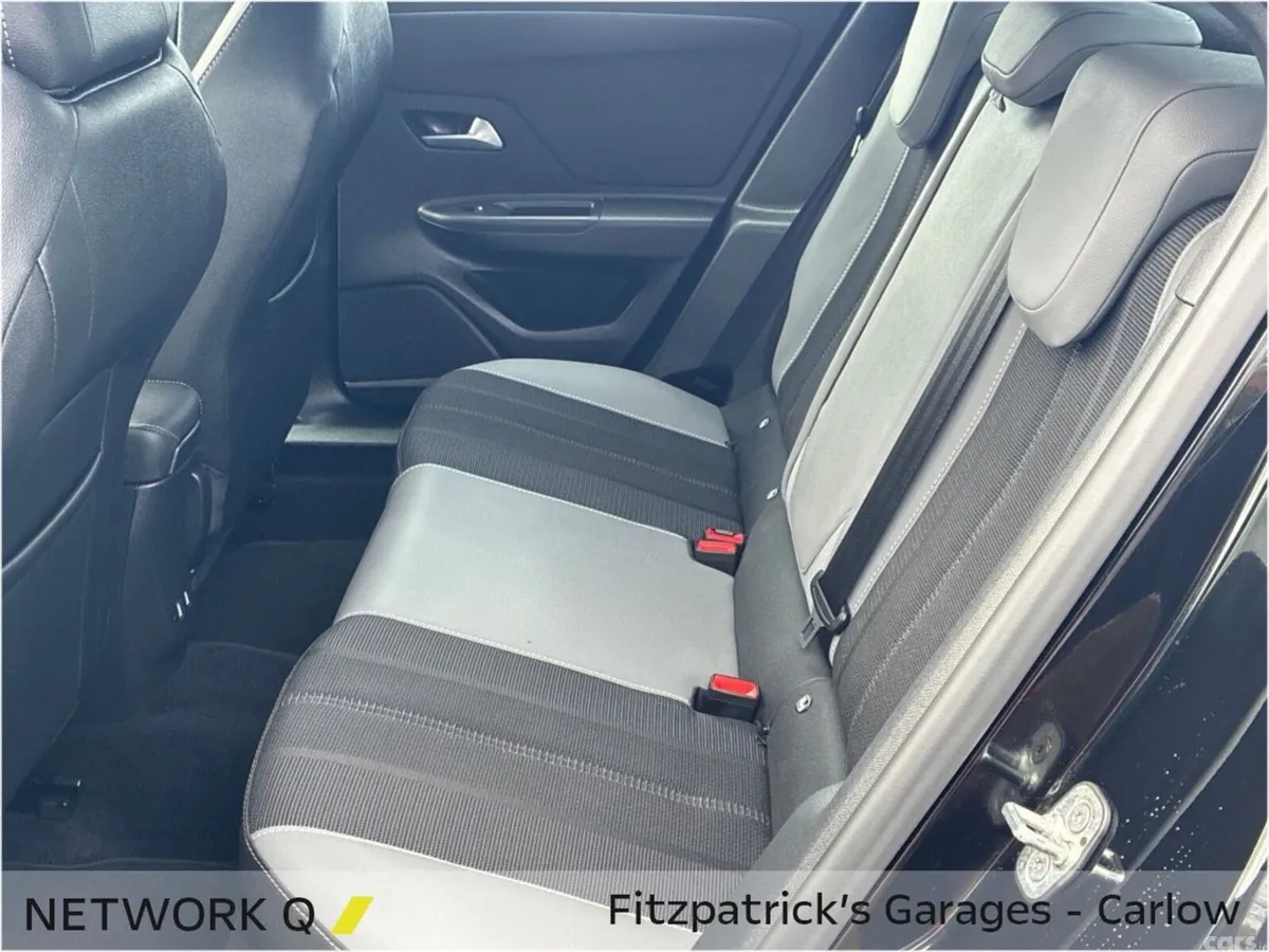 Opel Mokka SUV, Petrol, 2025, Black