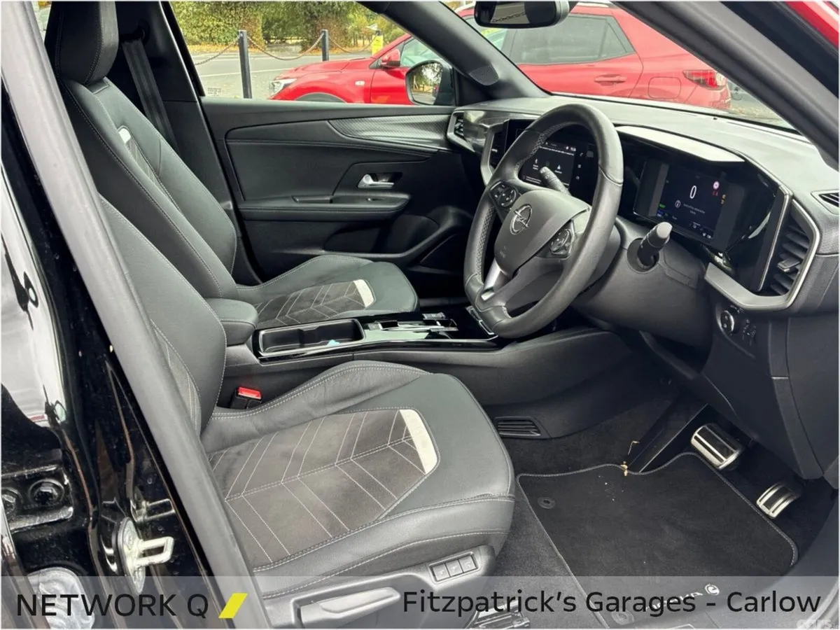 Opel Mokka SUV, Electric, 2024, Black