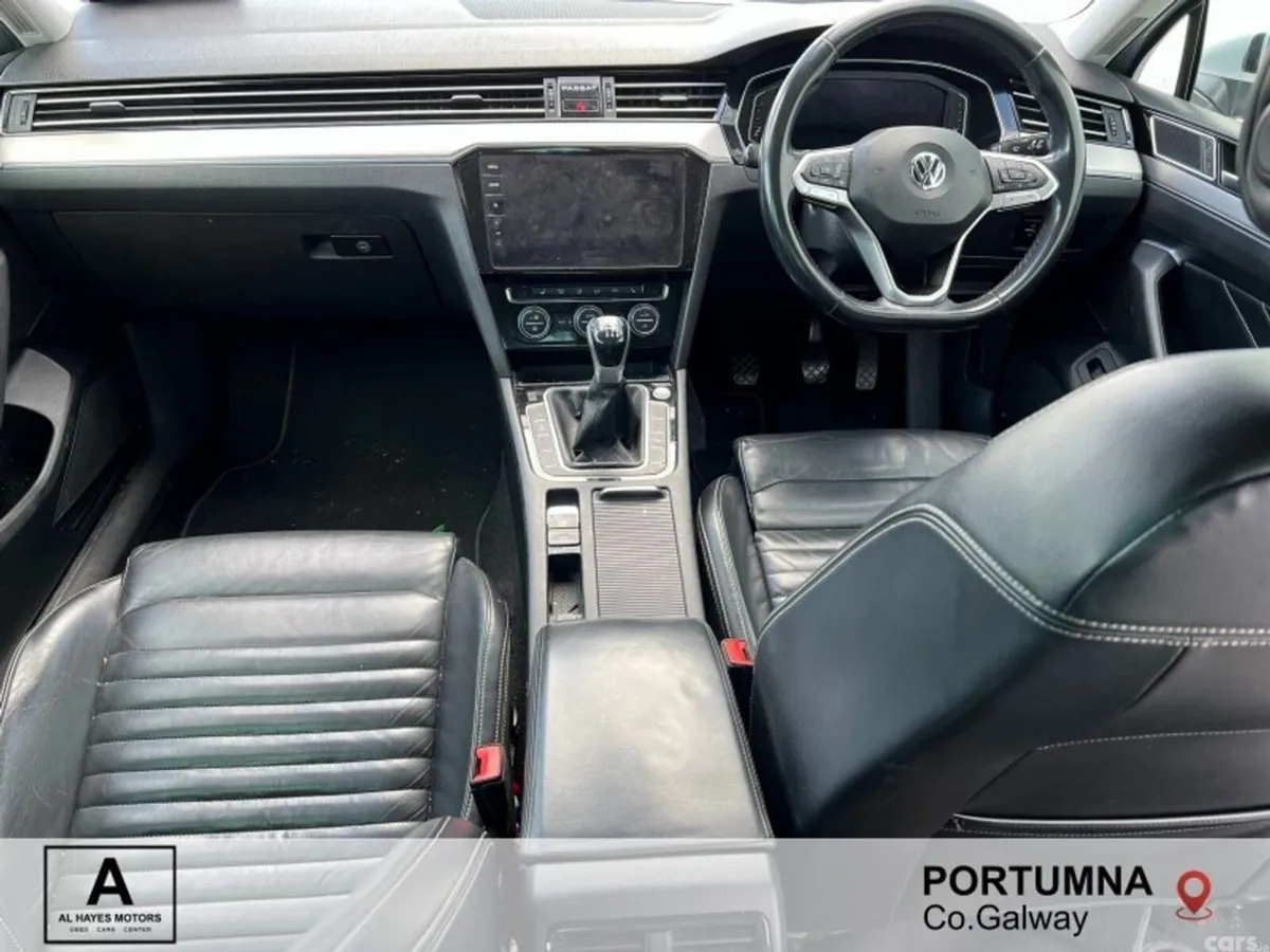 Volkswagen Passat Saloon, Diesel, 2020, Silver