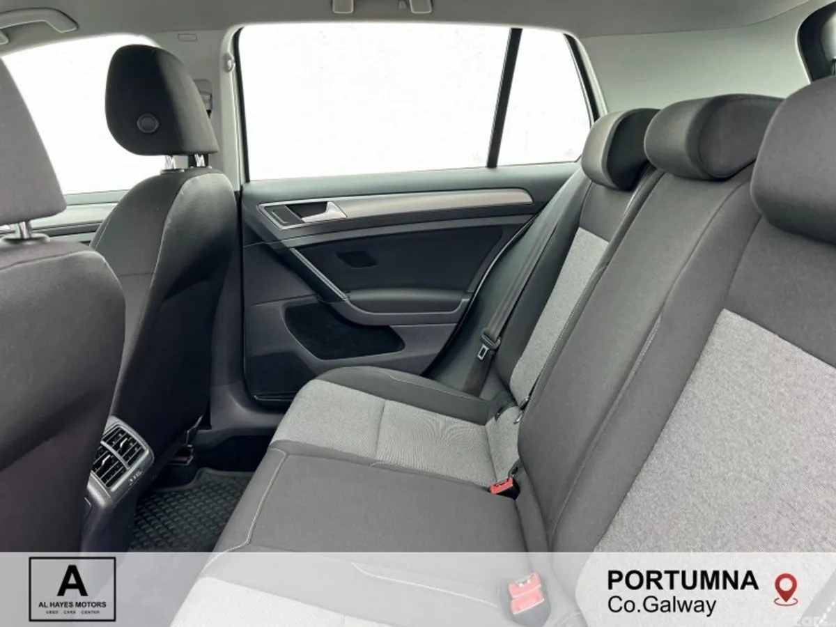 Volkswagen Golf Hatchback, Diesel, 2016, Silver
