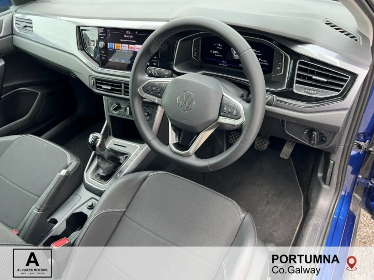 Volkswagen Taigo SUV, Petrol, 2022, Blue