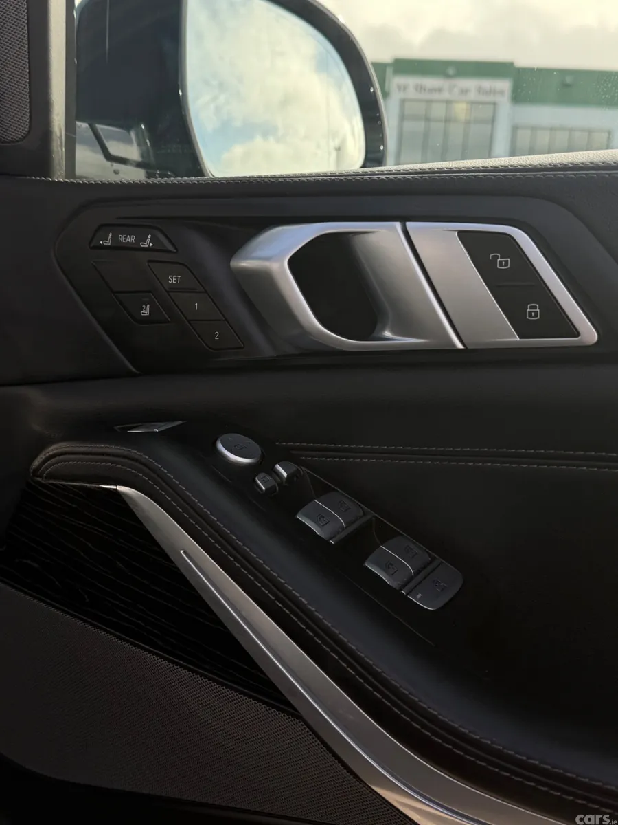 BMW X7 Hatchback, Diesel, 2024, Black