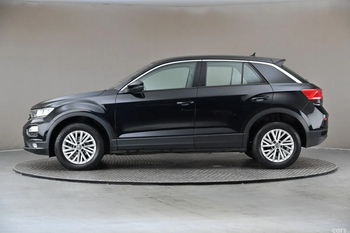 Volkswagen T-Roc SUV, Diesel, 2019, Black