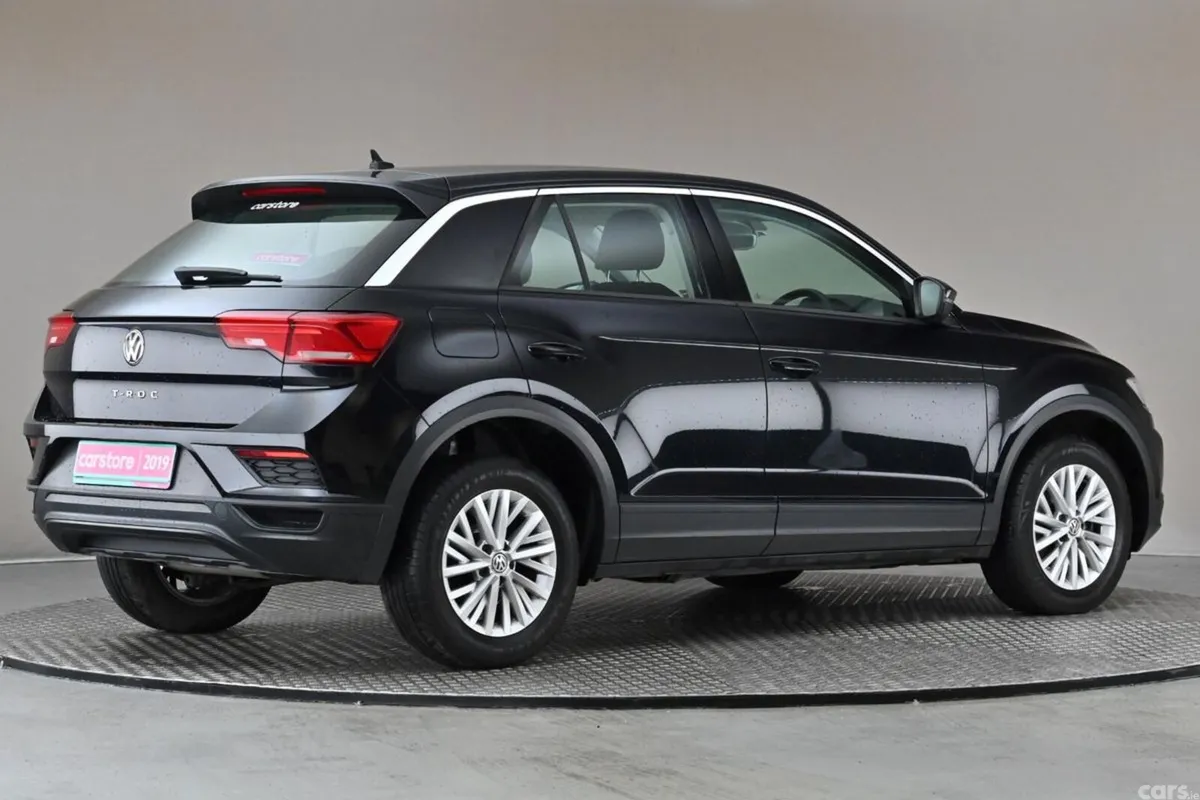 Volkswagen T-Roc SUV, Diesel, 2019, Black
