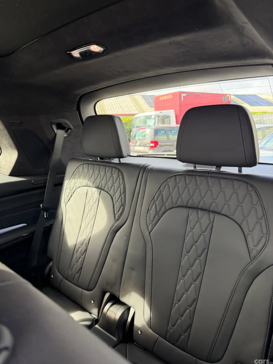BMW X7 Hatchback, Diesel, 2024, Black