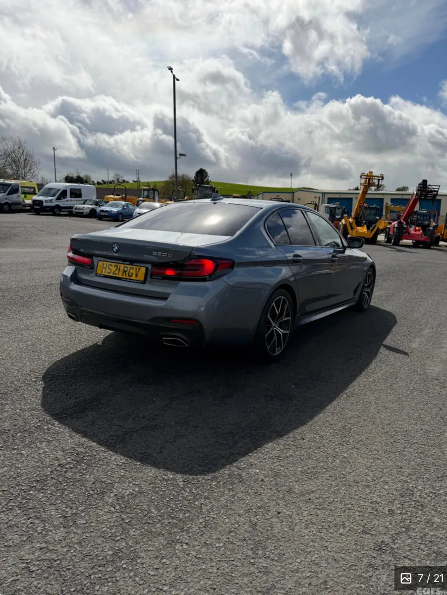 BMW 5-Series Saloon, Diesel Hybrid, 2021, Blue