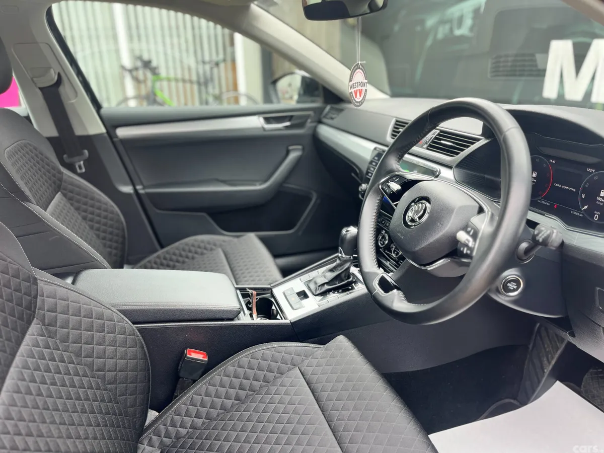 Skoda Superb Saloon, Diesel, 2023, Black