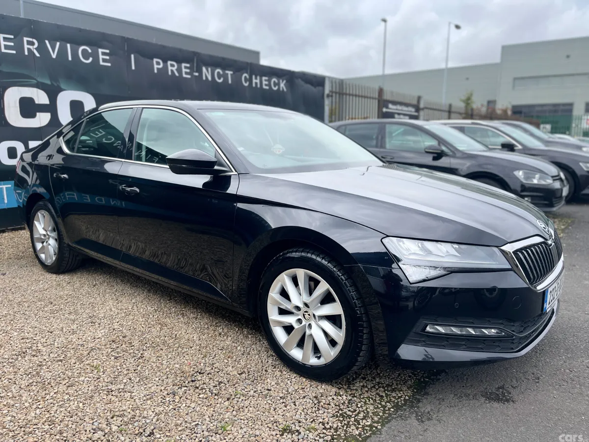 Skoda Superb Saloon, Diesel, 2023, Black