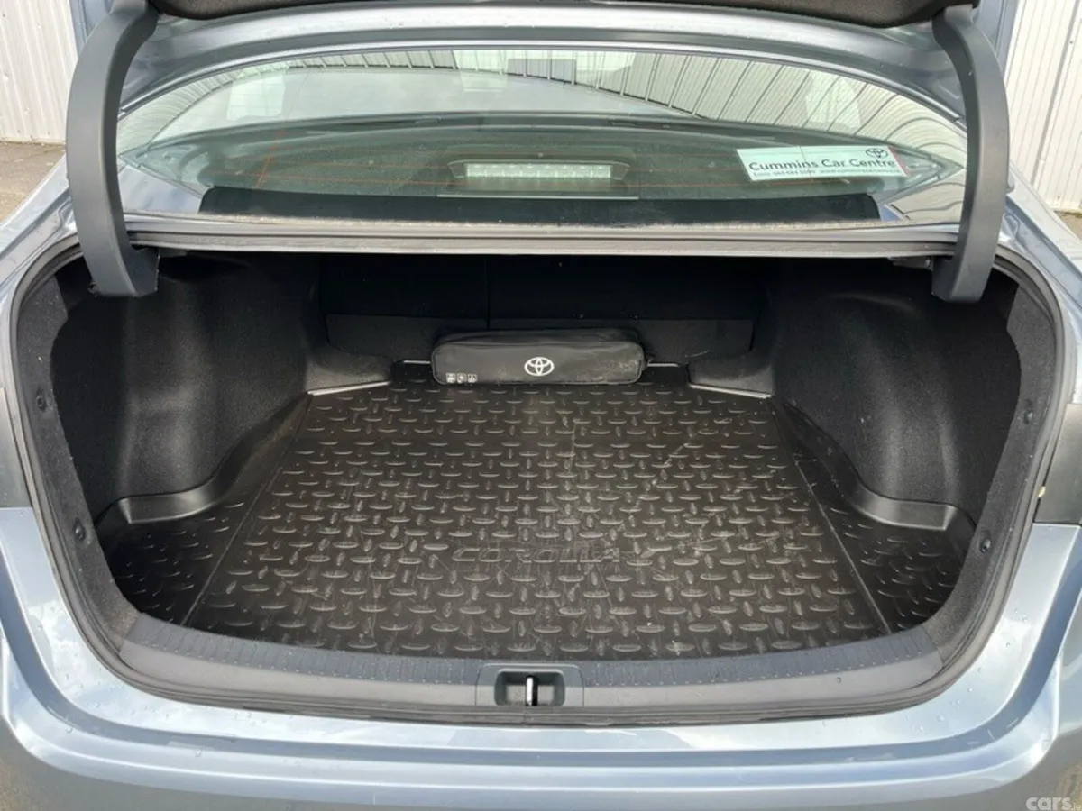 Toyota Corolla Saloon, Petrol Hybrid, 2024, Grey