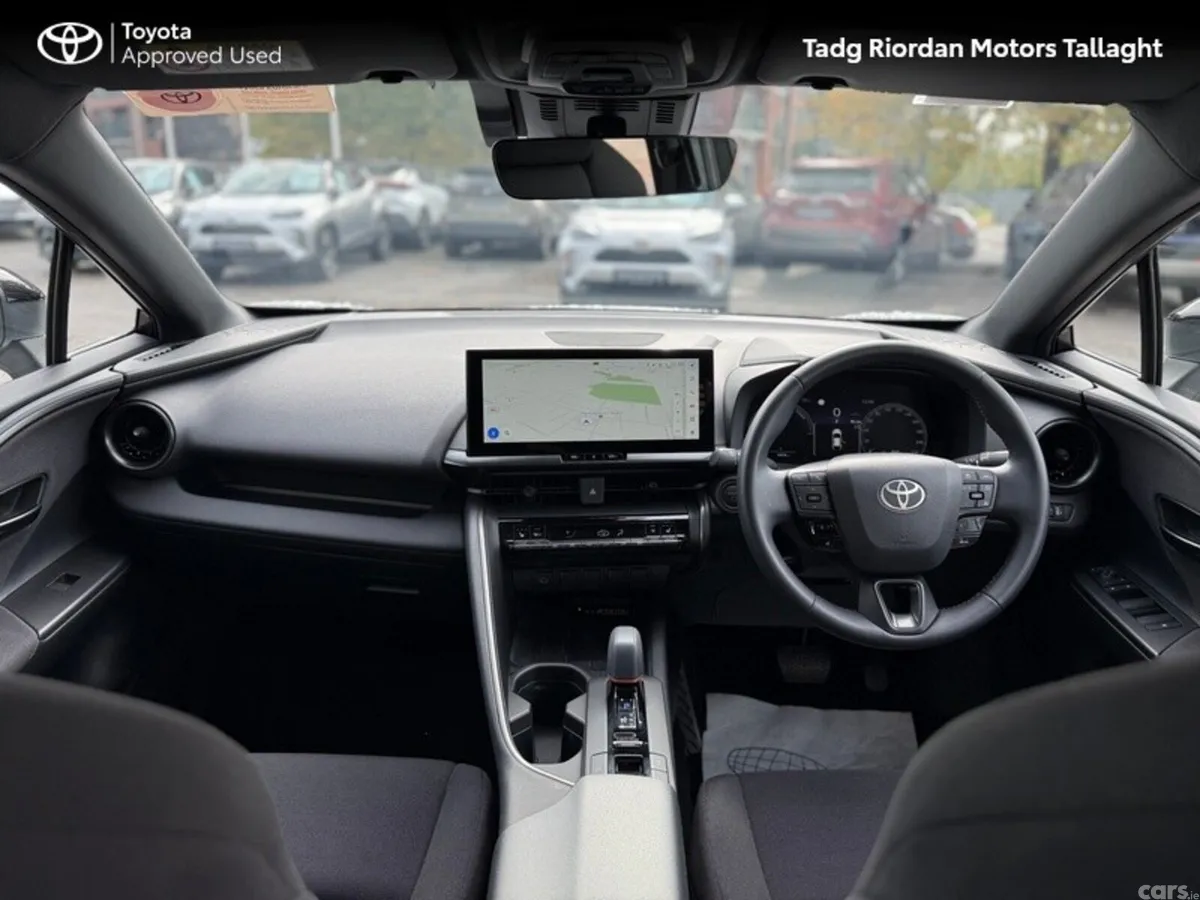 Toyota C-HR SUV, Petrol Hybrid, 2025, White