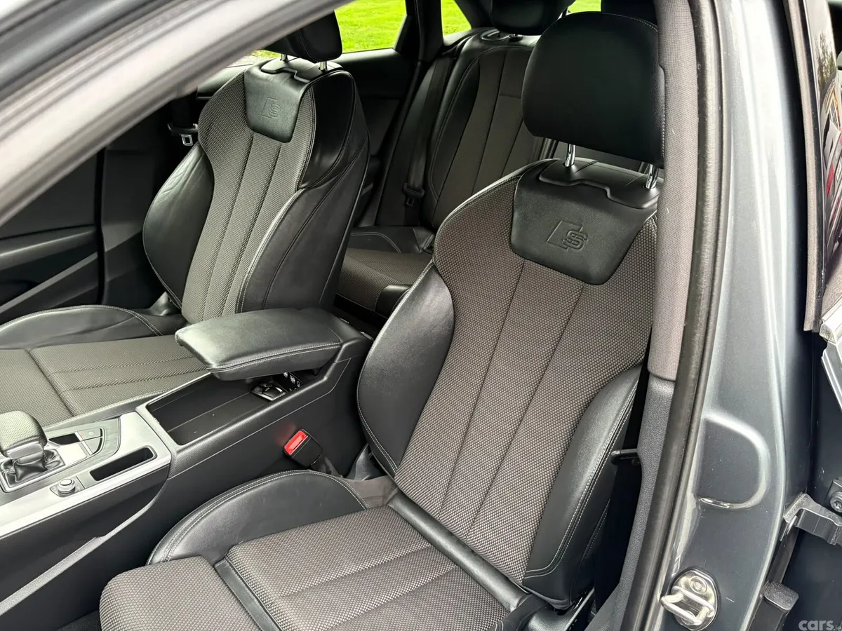 Audi A4 Saloon, Diesel, 2016, Grey