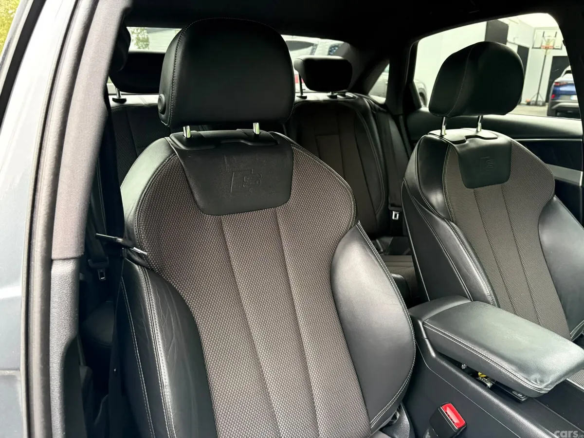 Audi A4 Saloon, Diesel, 2016, Grey