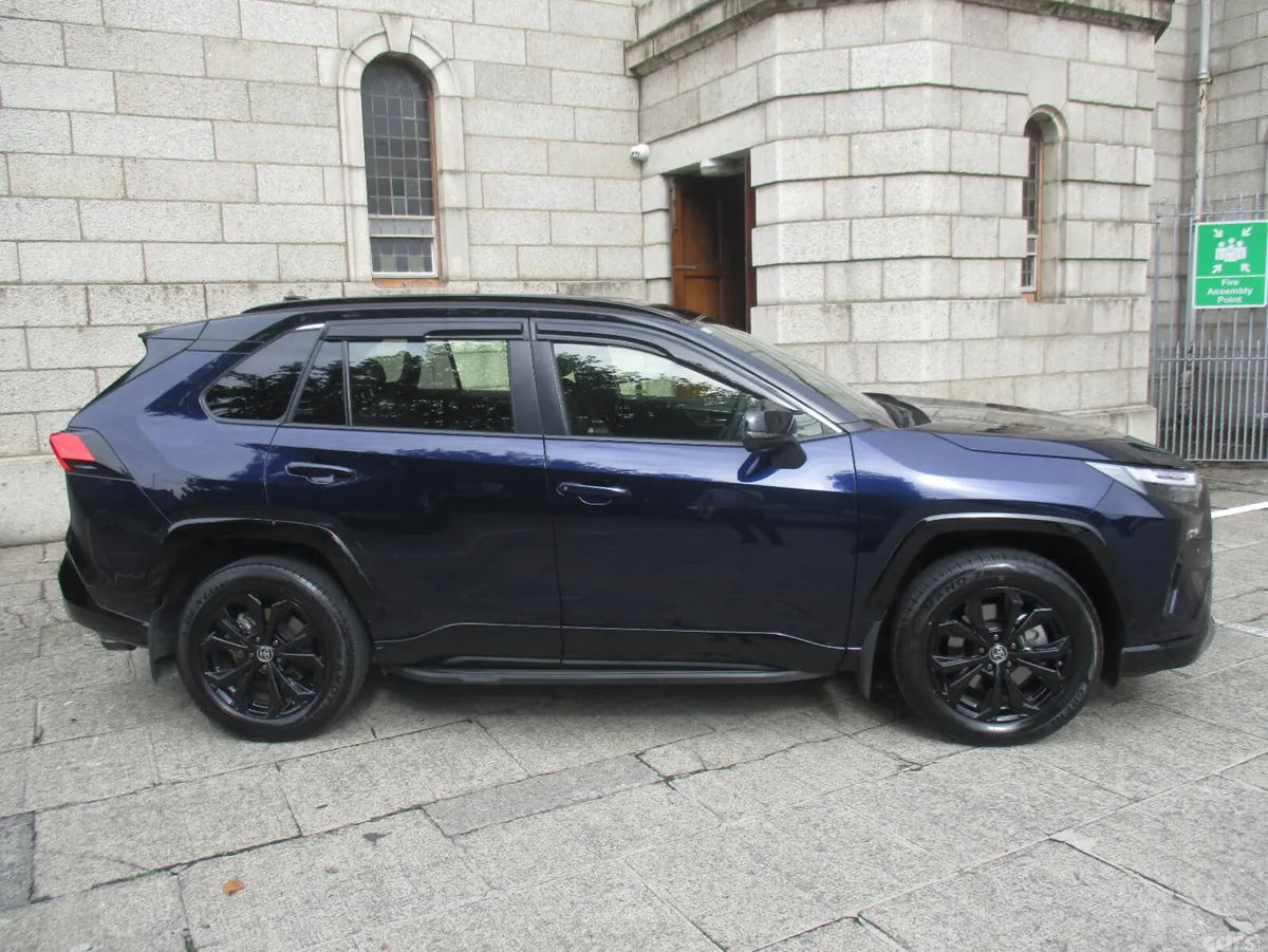 Toyota RAV4 SUV, Petrol Hybrid, 2025, Blue