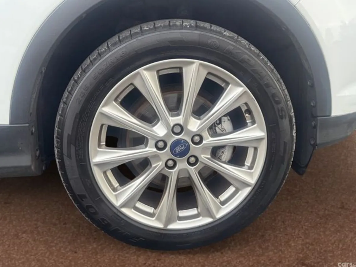 Ford Kuga Hatchback, Diesel, 2019, White