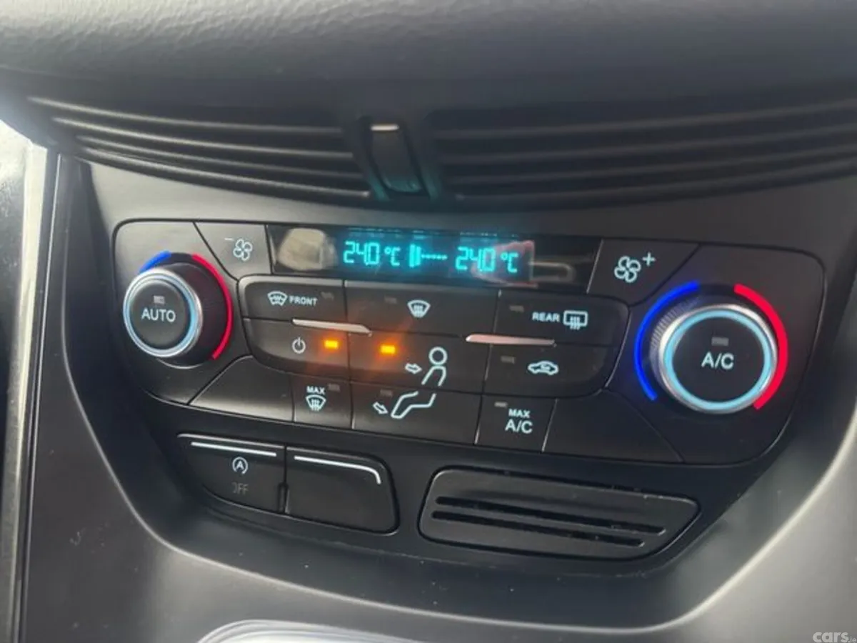 Ford Kuga Hatchback, Diesel, 2019, White